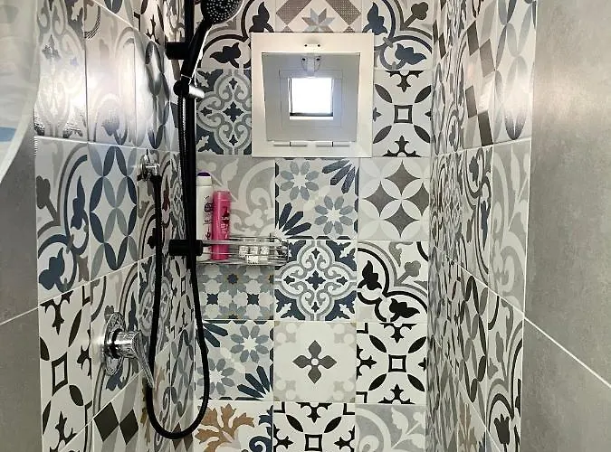 בית הארחה Luluc פולינאנו א מארה