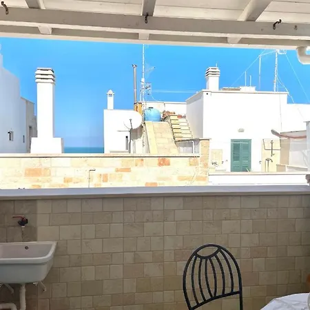 아피타카메레 루루크 게스트하우스 폴리나노 아마레